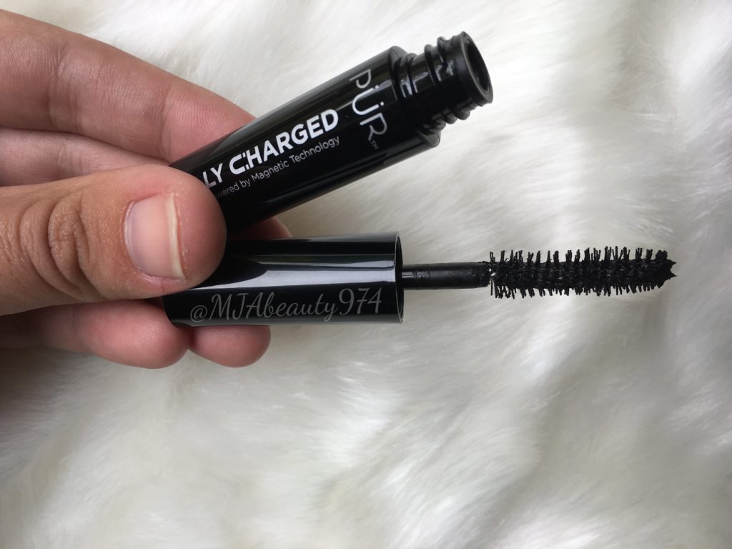 Mascara Pur Cosmetics 1